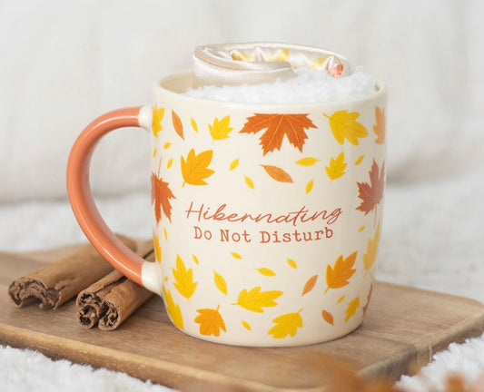 AUTUMN HIBERNATION KIT WITH MUG, SOCKS AND EYE MASK