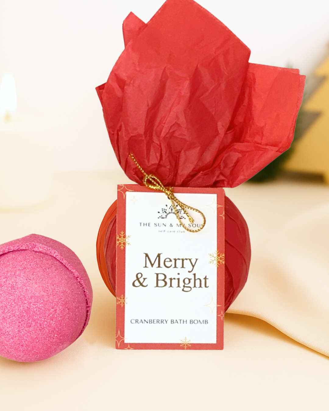 Christmas Cranberry Merry & Bright Bath Bomb - Holiday Gift